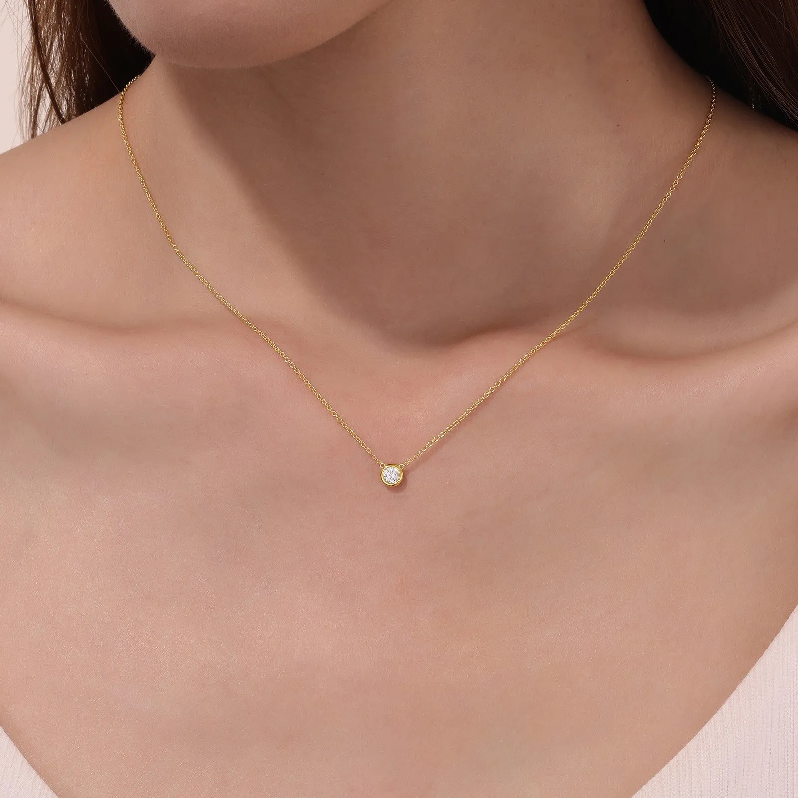0.45 CTW Bezel-set Solitaire Necklace