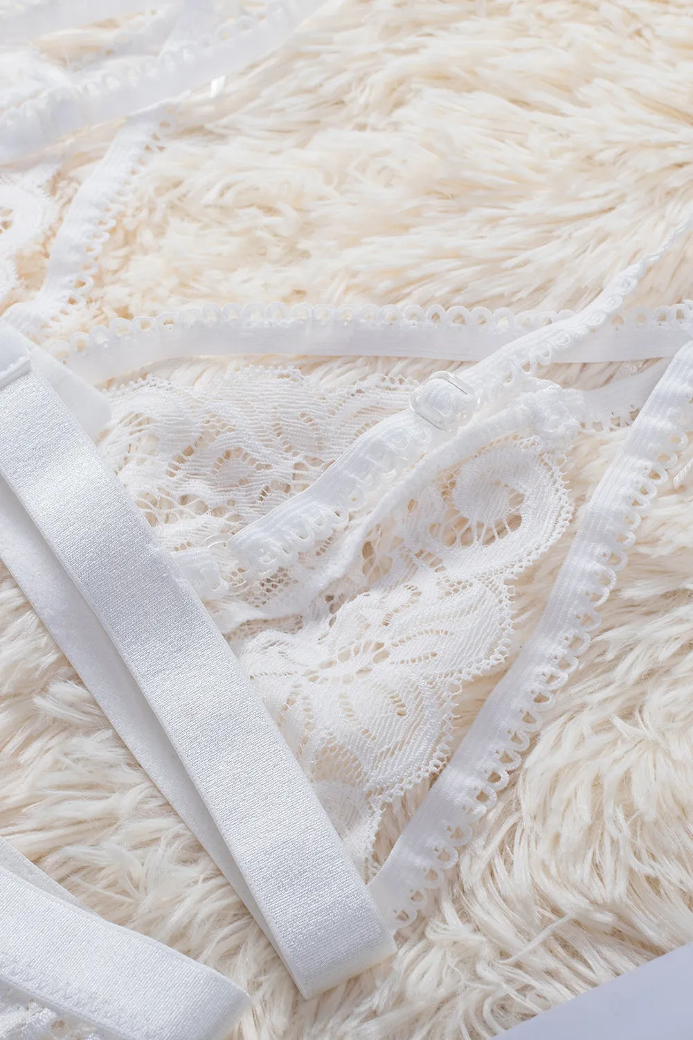3Pcs Lace Patch Strappy Bra Thong Lingerie Set With Garter Belt