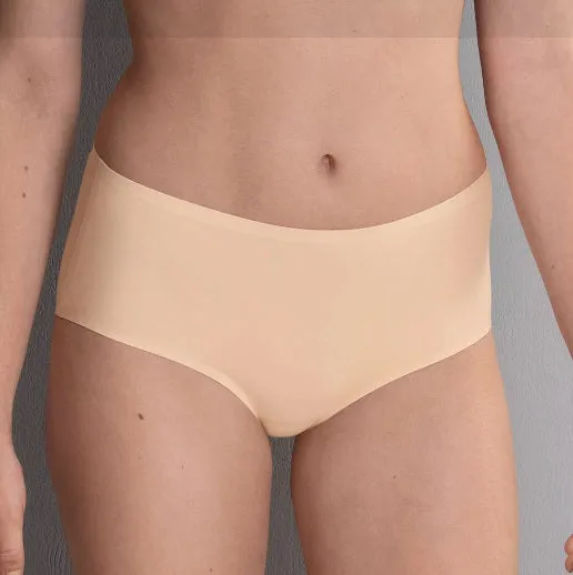 Anita Essentials Full Brief