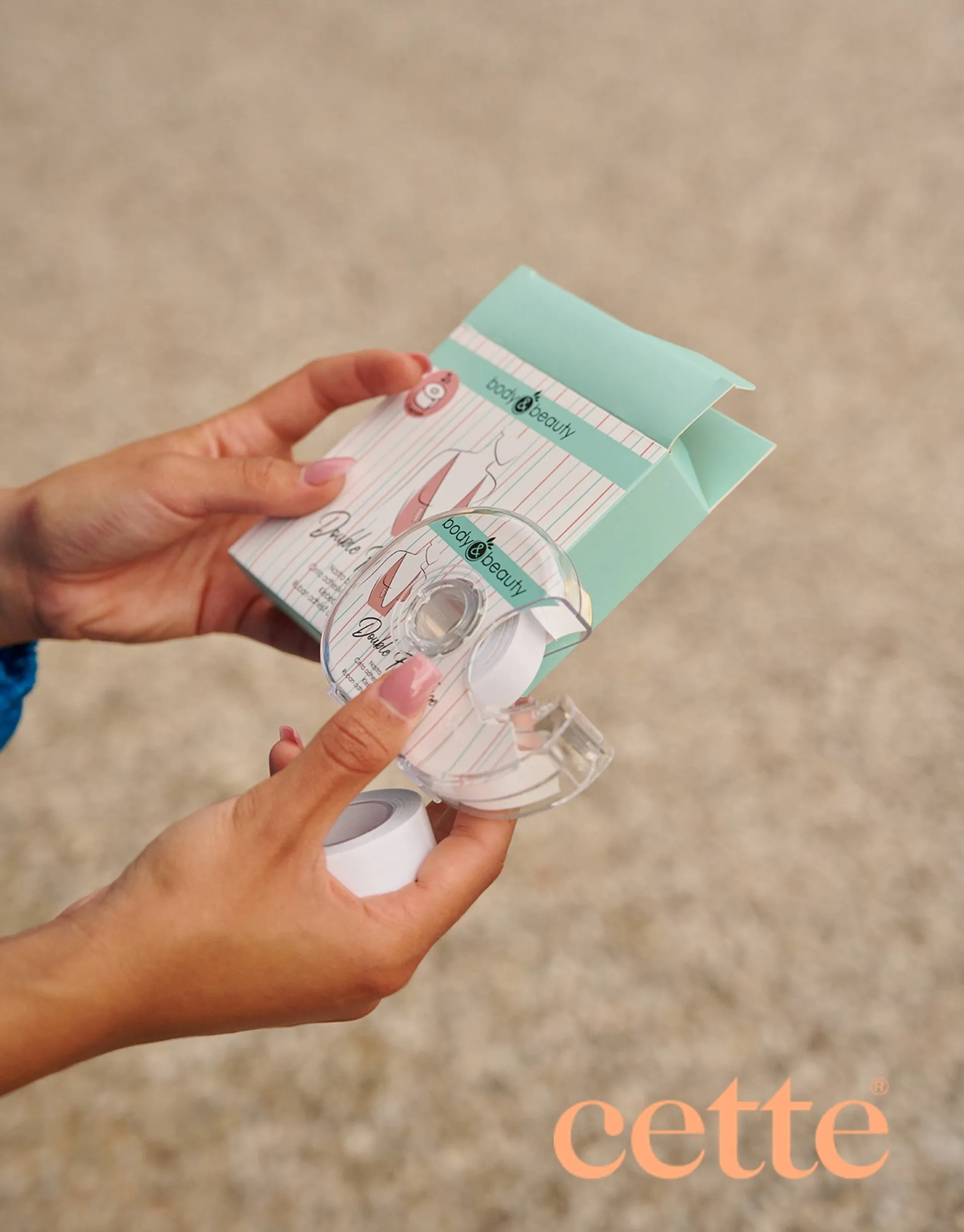 Double Face Tape - 2Rolls Dispenser Transparent 390