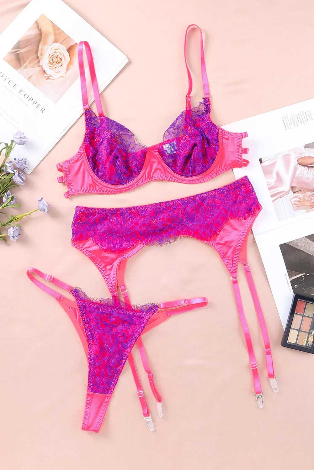 Rose 3Pcs Color Block Lace Contrast Lingerie Set With Garter Belt