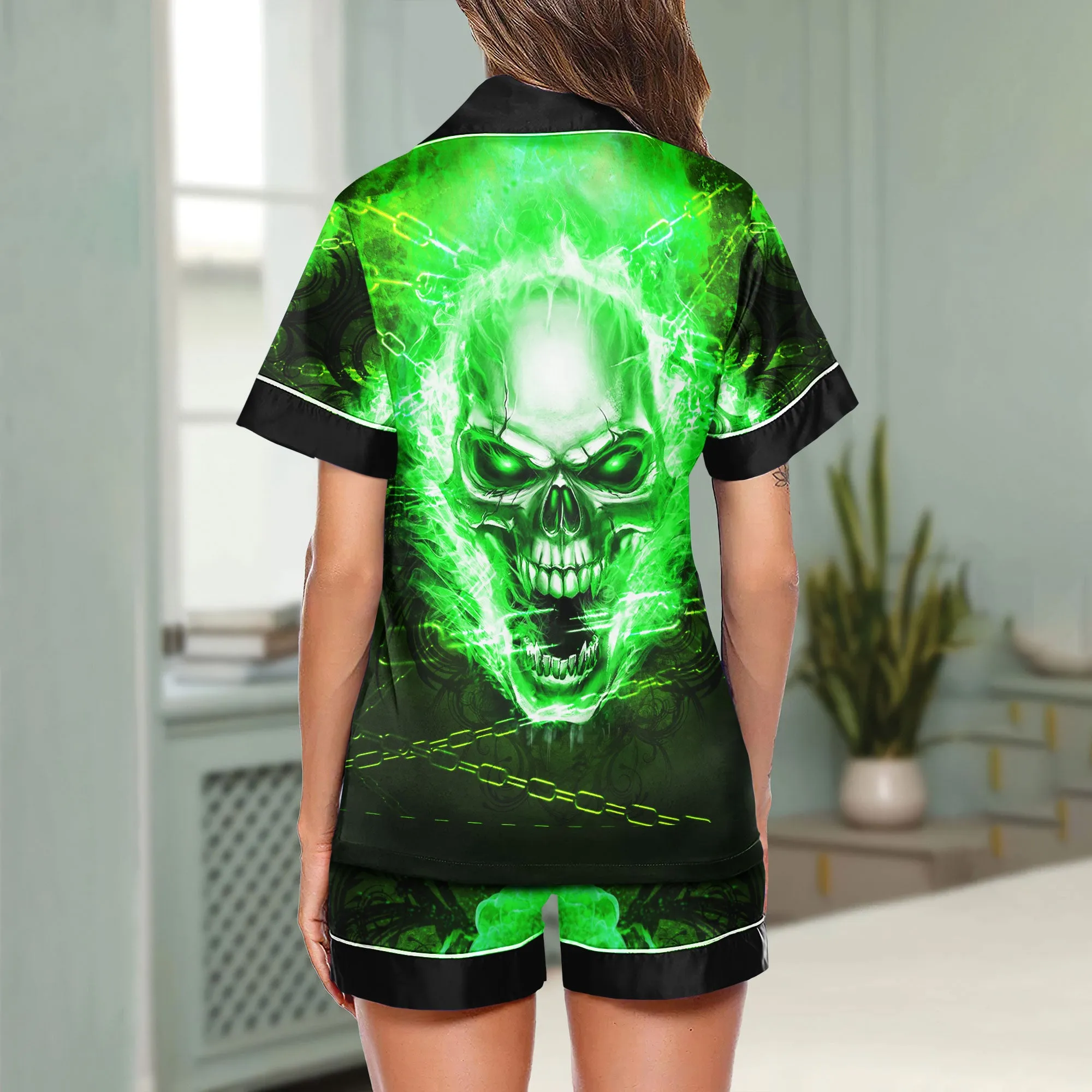 Sexy Dark Green Skull Fire Women's Pajama Sets Top Sleeve & Short Bottom