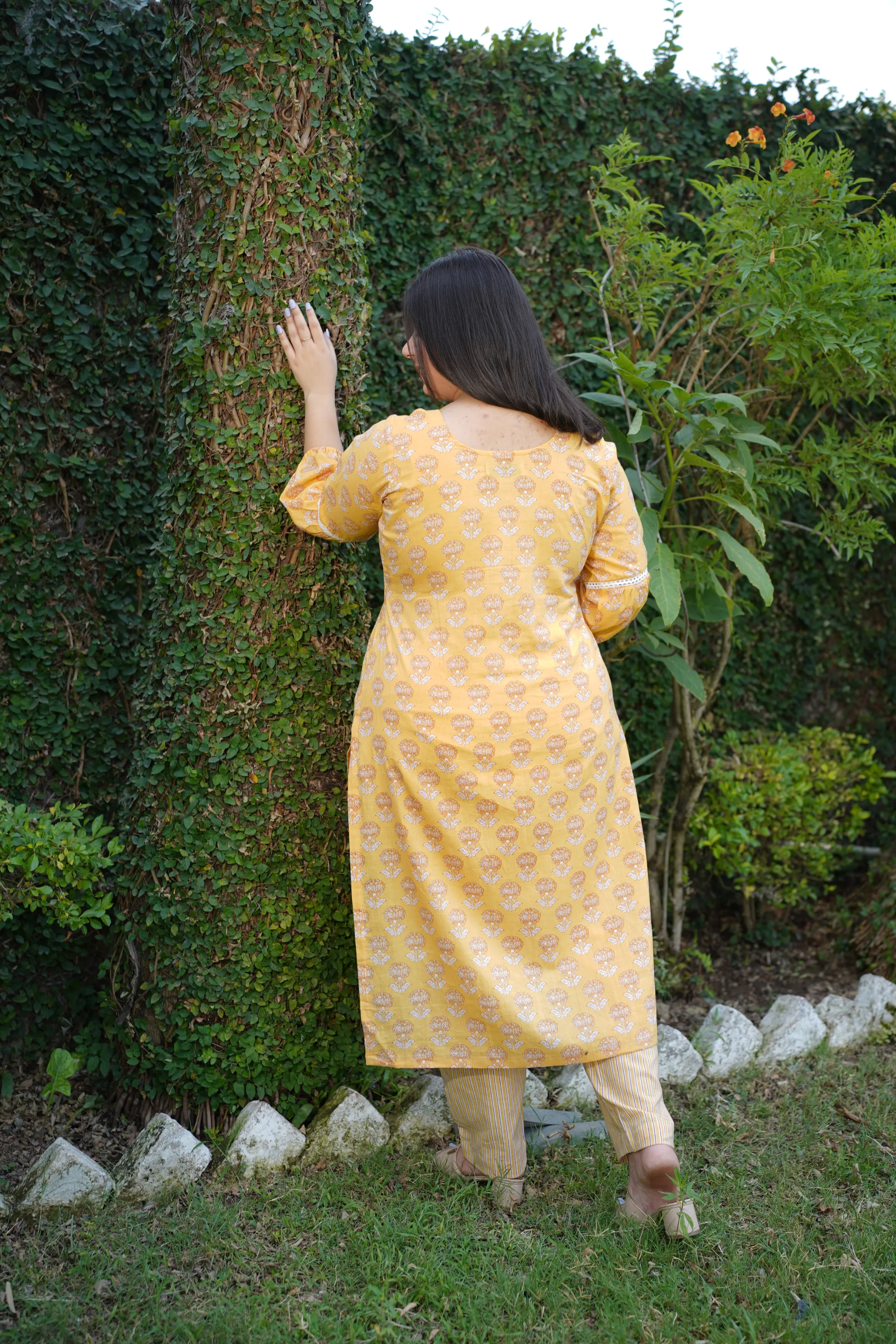 Subtle Glow Block Printed Suit Set
