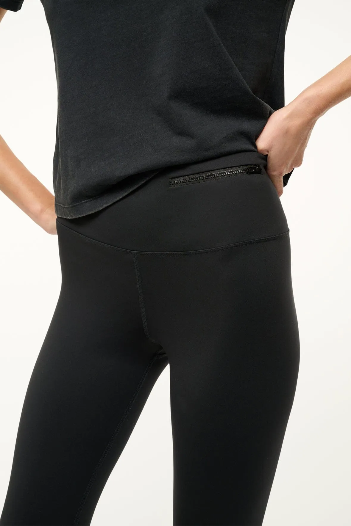 TREAD CAPRI | BLACK