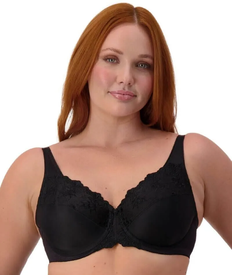 Triumph Embroidered Minimizer Bra - Black