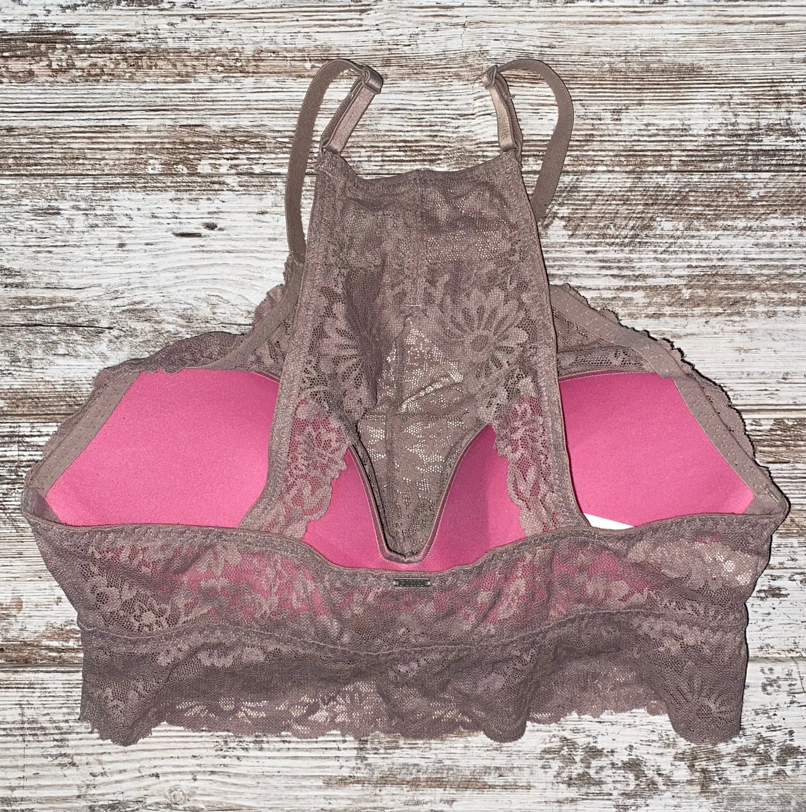 VS PINK Lace Bralette- (M)