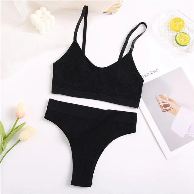 Wirefree Bralette & High Waisted Brief