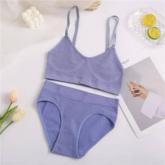 Wirefree Bralette & High Waisted Brief