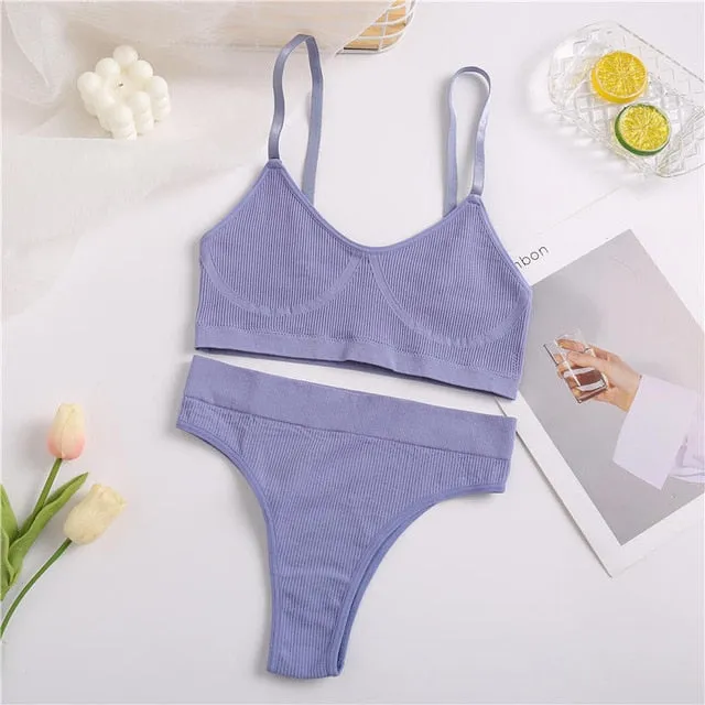 Wirefree Bralette & High Waisted Brief