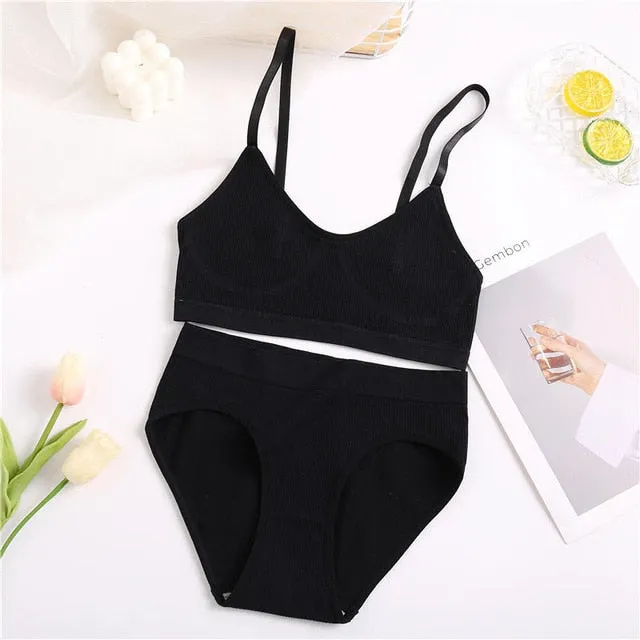 Wirefree Bralette & High Waisted Brief