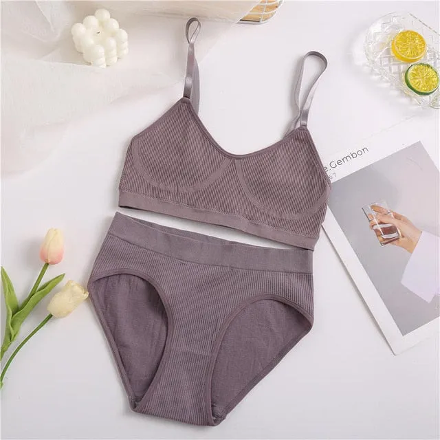 Wirefree Bralette & High Waisted Brief
