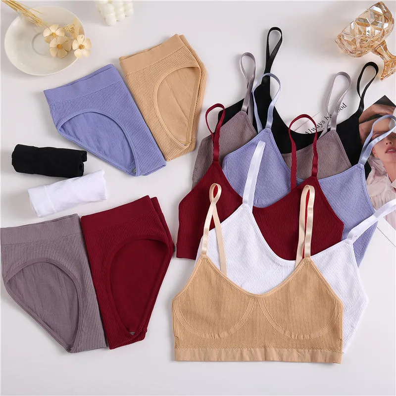 Wirefree Bralette & High Waisted Brief